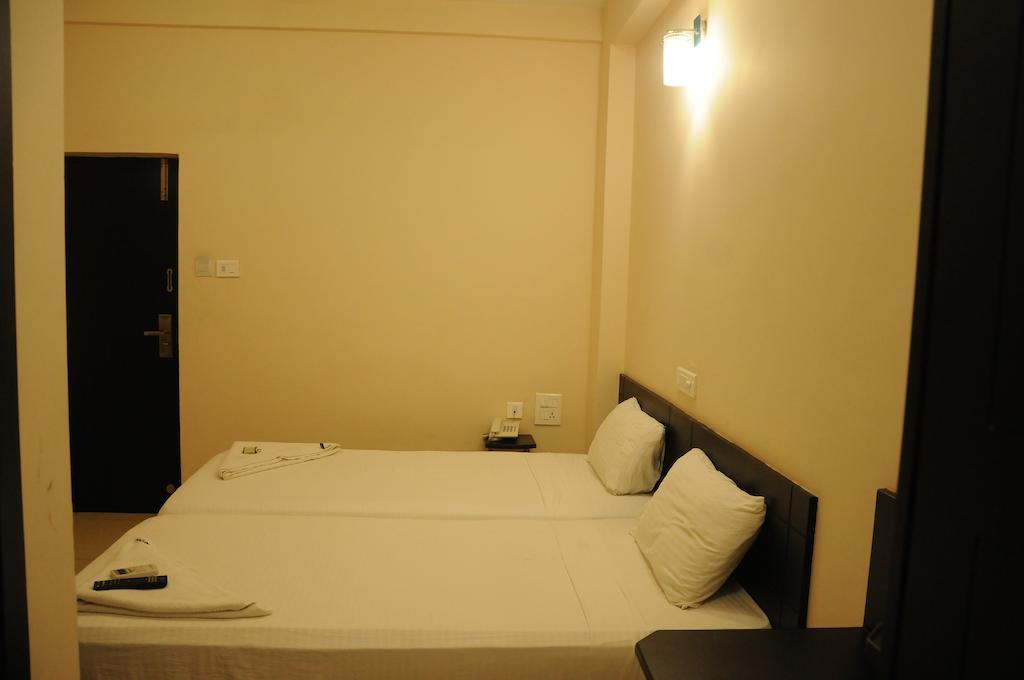 Hotel Sri Krishna Residency Удупі Номер фото