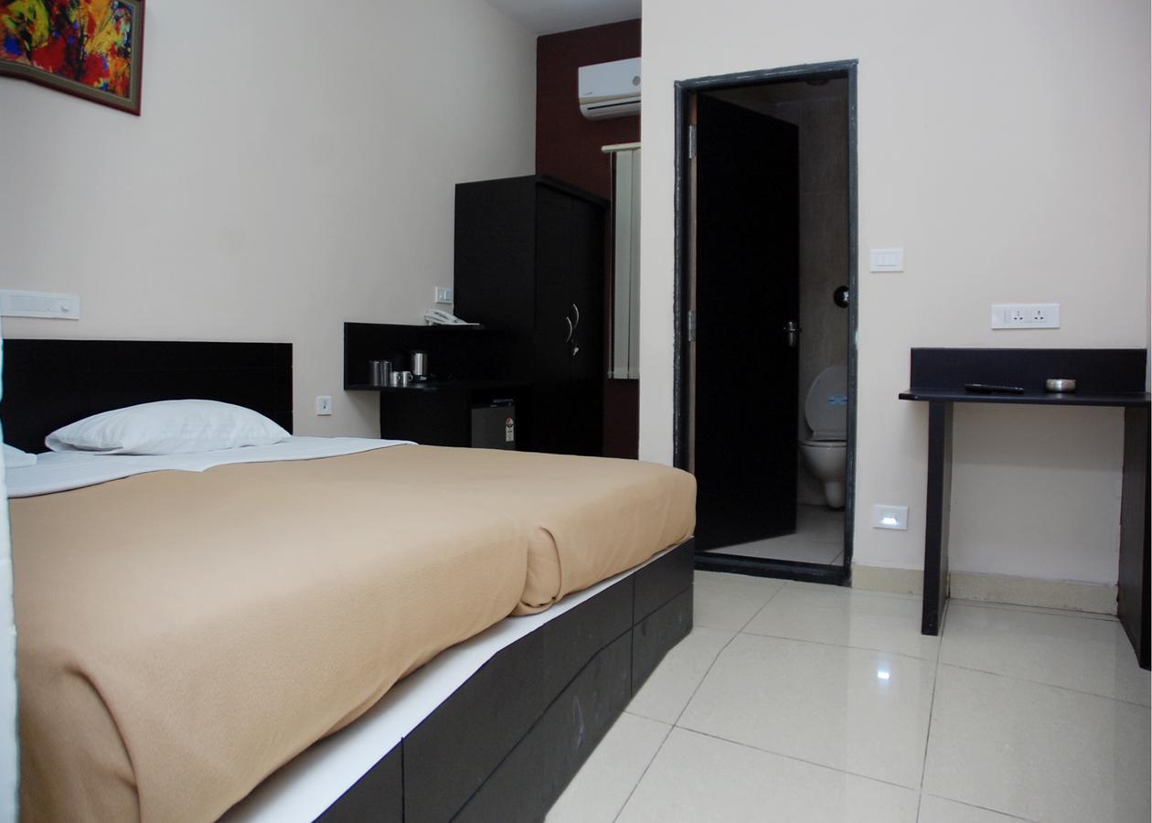 Hotel Sri Krishna Residency Удупі Екстер'єр фото